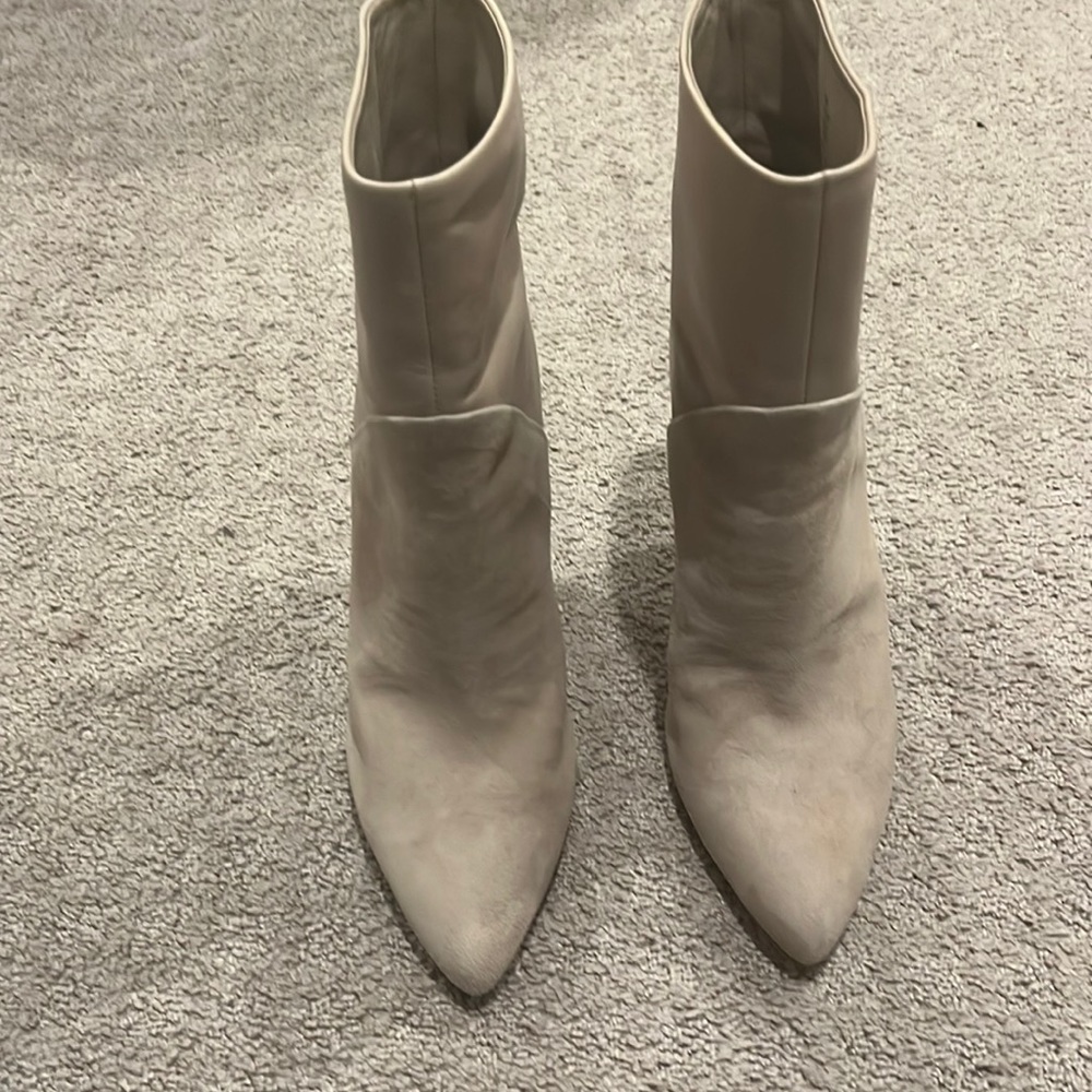 Donna Karan New York heeled booties